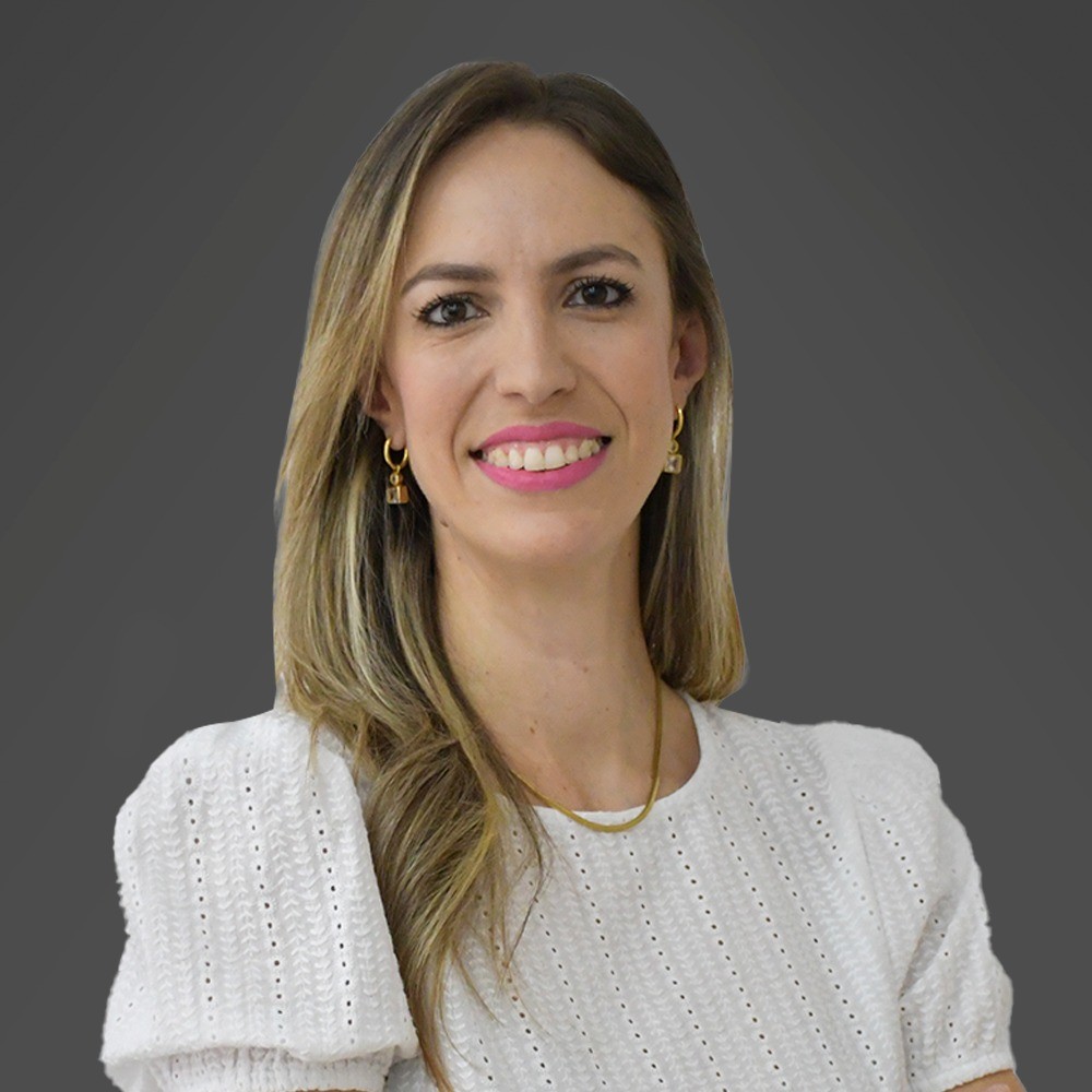 Membro Assistência Farmacêutica no Serviço Público - Thayla Regina Mortean Delaporte Martins Membro Assistência Farmacêutica no Serviço Público - Thayla Regina Mortean Delaporte Martins