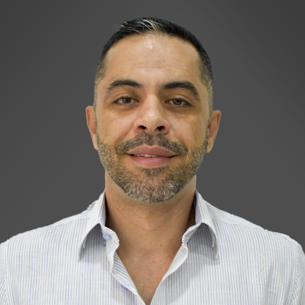 Membro Assistência Farmacêutica no Serviço Público - Luis Fernando Novais Membro Assistência Farmacêutica no Serviço Público - Luis Fernando Novais
