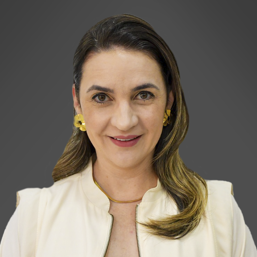 Membro Assistência Farmacêutica no Serviço Público - Thais Regina Ranucci Membro Assistência Farmacêutica no Serviço Público - Thais Regina Ranucci